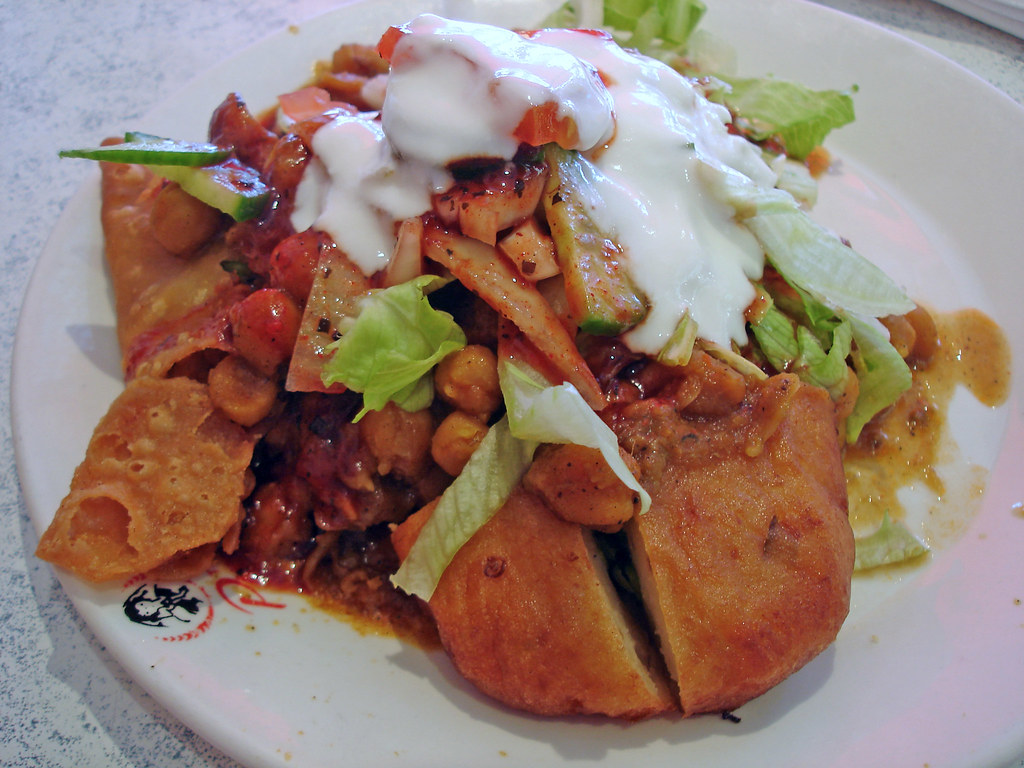 Aloo Tikki Chaat