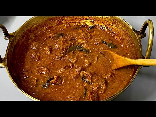 Erachi Varutharacha Curry