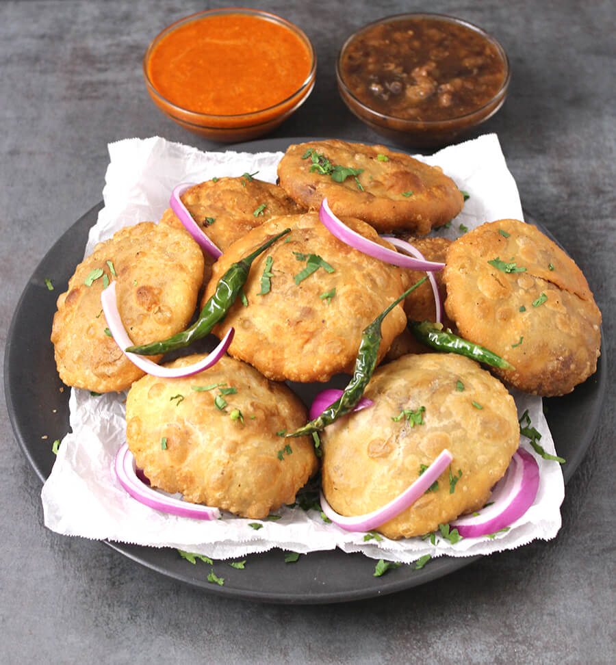 Pyaaz Kachori2